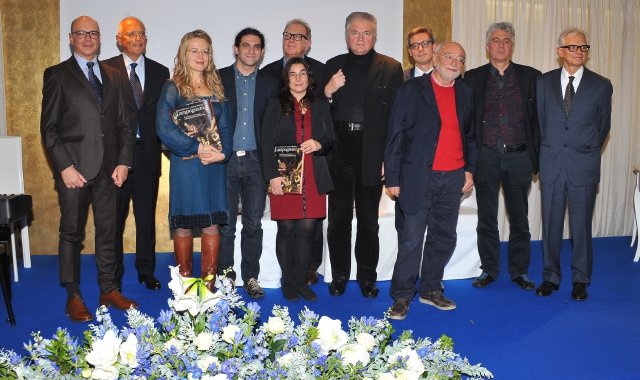 Il gruppo dei vincitori: Piersanti è il terzo da destra (Foto Pubblifoto)
