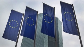 Eurozona, Bce: analisti limano stima inflazione 2016 a +0,2%