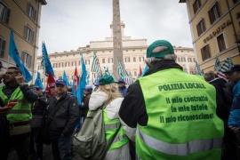Camera: Italia non in testa classifica Ue su stipendi deputati