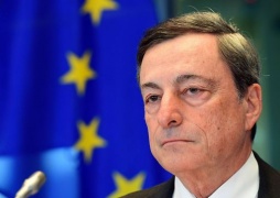 Draghi chiede di aiutare gli stimoli Bce facendo più investimenti