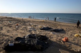 Oltre 90 migranti dispersi al largo della Libia