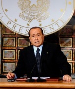 Primo colloquio Berlusconi-Mattarella (col nodo referendum)