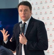 Sisma, Renzi: ricostruzione deve essere scommessa sul futuro