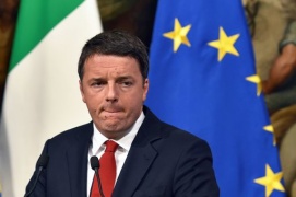 Renzi frena sul congresso, chiede il Mattarellum e guarda al voto