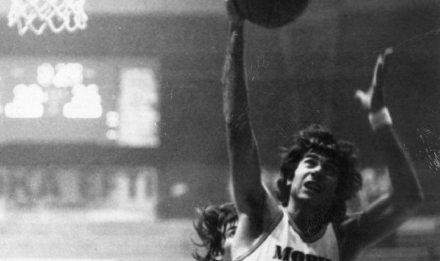Marino Zanatta ai tempi d’oro della grande Pallacanestro Varese (Archivio)
