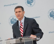 In bilico Flynn, il consigliere di Trump ha mentito sui contatti con la Russia