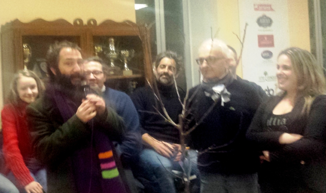 16 febbraio 2016: i varesini Luca Chiaravalli, compositore, e Fabio Ilacqua, paroliere, reduci dalla vittoria al Festival di Sanremo, festeggiano al Circolo di Casbeno, la storia si ripeterà mercoledì 22 febbraio