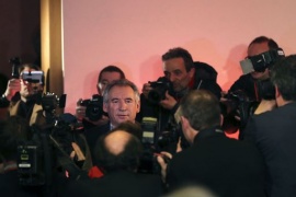 Francia presidenziali: Macron accetta alleanza proposta da Bayrou