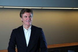 Tim: premio una tantum ai dipendenti con lo stipendio di aprile