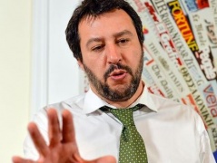 Salvini: Trump mi ha deluso, basta assecondare guerrafondai