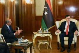 ##Libia, Haftar respinge proposta algerina per risolvere la crisi