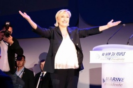 Marine Le Pen: e' in gioco la sopravvivenza della Francia