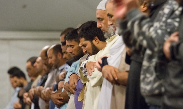 I musulmani hanno pregato fino a oltre un mese fa nell’area di via Pacinotti a Madonna in Campagna (Foto Blitz)