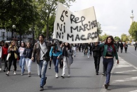 Francia, presidenziali, studenti in piazza, scontri con polizia