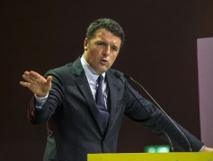 Renzi: non dobbiamo lasciare andare in malora Alitalia
