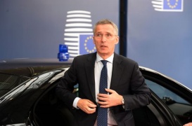 Stoltenberg: Nato si unirà a coalizione anti-Isis