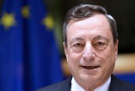 Draghi: ripensare eurozona senza aver paura di cambiare Trattati