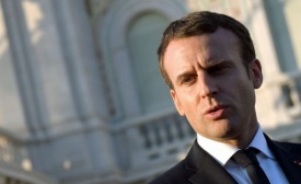 M.O., Macron chiede ripresa dei negoziati israelo-palestinesi