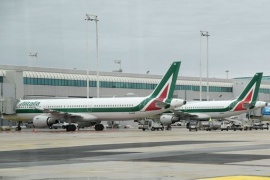 Alitalia: scaduti termini, arrivano 10 offerte non vincolanti