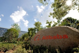 Alibaba raddoppia gli utili, e accelera su vendite e cloud