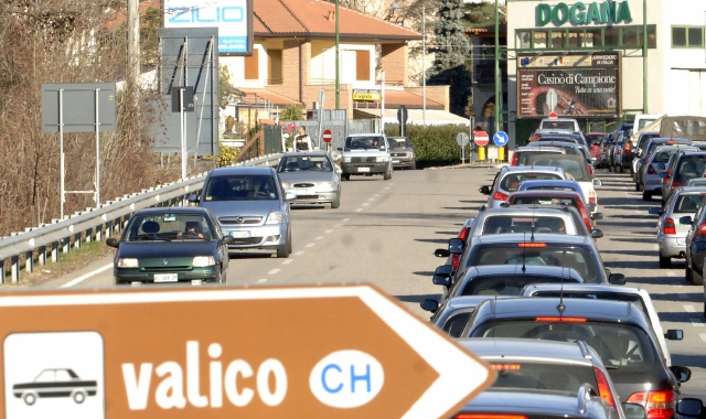 Commercio: la crisi soffia in Ticino