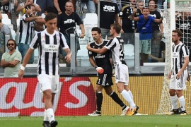 Buona la prima per la Juventus, Cagliari battuto 3-0