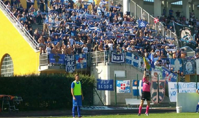 Varese-Como con gli ultras