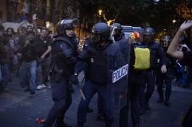 Catalogna, arrivati tre traghetti: ospiteranno rinforzi polizia