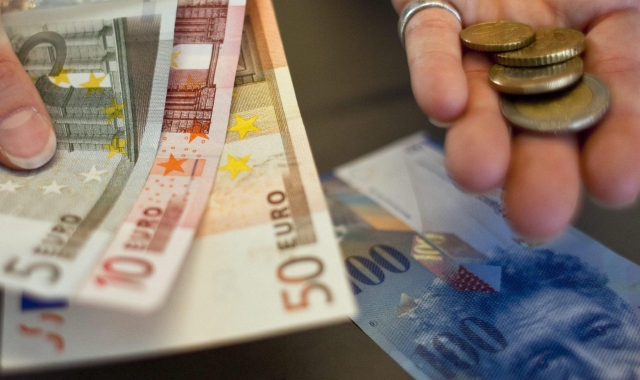 Oggi cambiando 100 franchi si portano a casa soltanto 86 euro circa