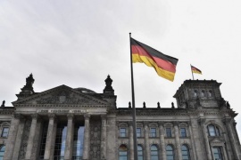 Germania, urne aperte per il rinnovo del Bundestag