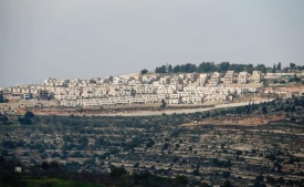 M.O., tre israeliani uccisi da palestinese vicino a colonia