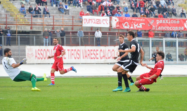 Repossi siglia il definitivo 3-2 del Varese sul Derthona