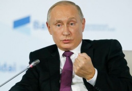 Al Valdai Club Putin contro tutti, fuorché Trump