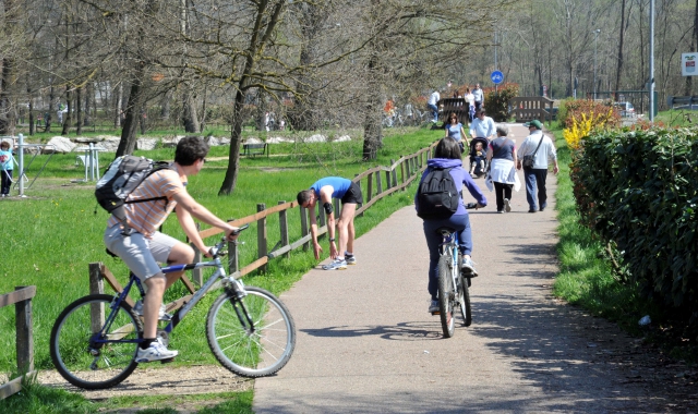 La pista ciclopedonale del lago di Varese sarà collegata con il centro città (Archivio)