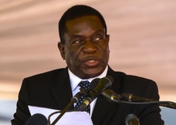 Zimbabwe, rientrato nel paese ex vicepresidente silurato da Mugabe