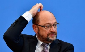 Germania, pressioni su Schulz per tornare a governo con Merkel