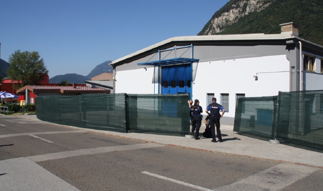 Migranti in Ticino: 11 al giorno respinti