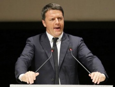 Solidarietà Renzi a Repubblica: il passato non tornerà