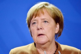 Germania, la Spd apre a colloqui esplorativi con la Cdu di Merkel