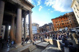 Visitare il Pantheon diventa a pagamento, da maggio costa 2 euro