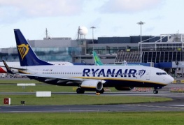Ryanair: sorprende sciopero piloti, chi aderirà perderà benefit