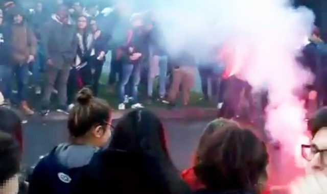 Studenti e anarchici insieme contro la scuola al freddo (Blitz)