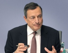 La Bce vede rosa sull'economia ma gli stimoli devono proseguire