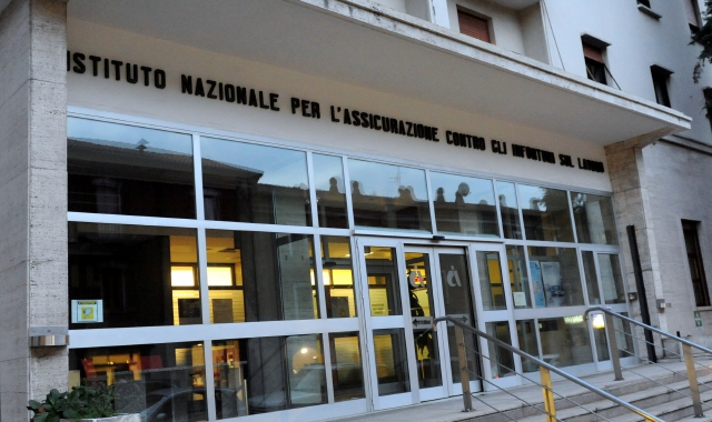 La sede Inail di Varese, da dove arrivano i dati ufficiali sulla triste piaga degli infortuni sul lavoro