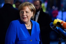 Germania, Merkel promette 
