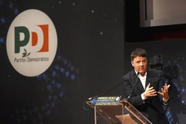 Renzi accetta investitura Pd come capo del partito