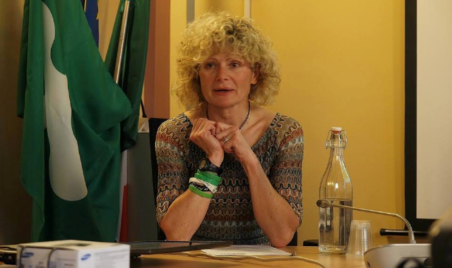 Il sindaco di Gazzada Schianno, Cristina Bertuletti