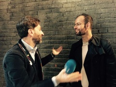 Tino Sehgal alle OGR: niente più forte di uno sguardo negli occhi