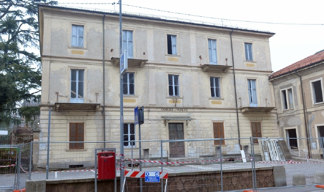 La ex sede dell’Ufficio d’Igiene in via Staurenghi (Blitz)
