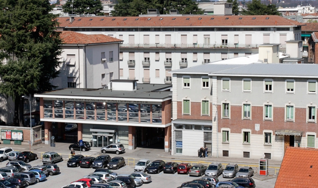 L’ospedale Sant’Antonio Abate di Gallarate (foto Blitz)